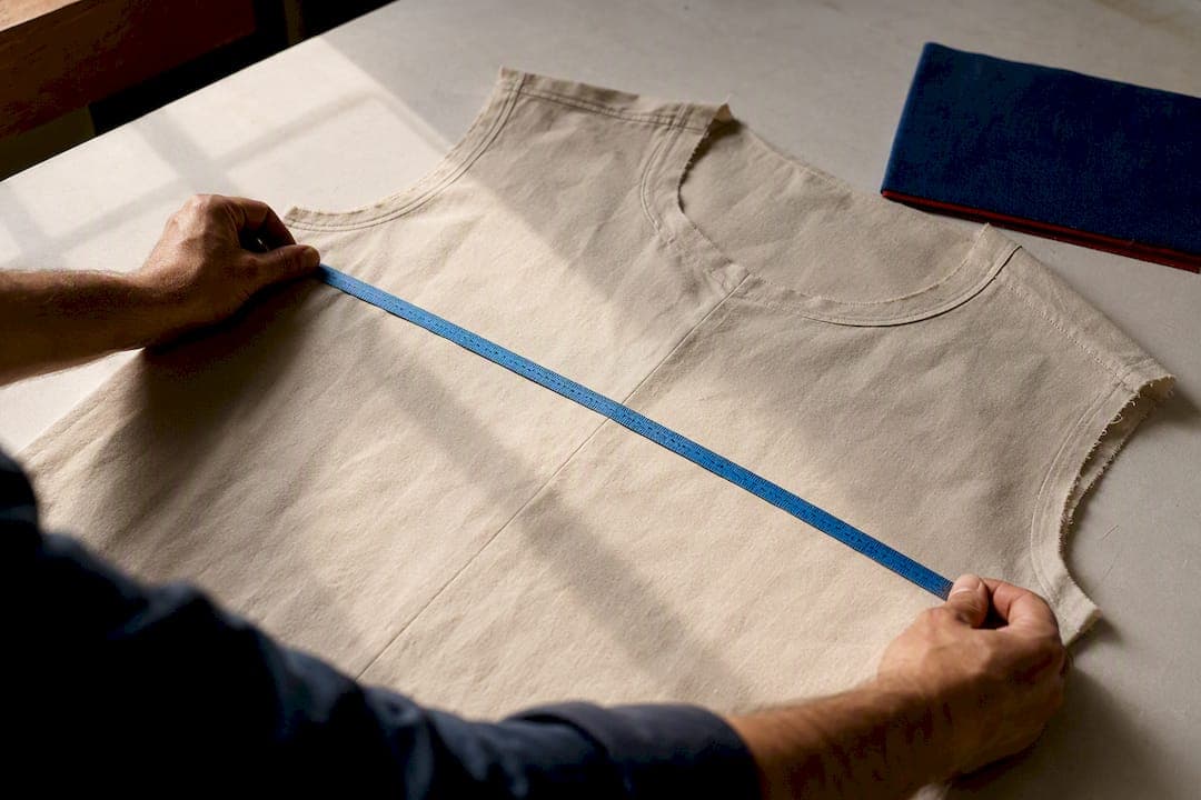 4 Measurements to Pick Classic or Relaxed Fit